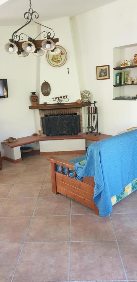Casa Vacanza Etna Evergreen Villa Piedimonte Etneo Exterior photo